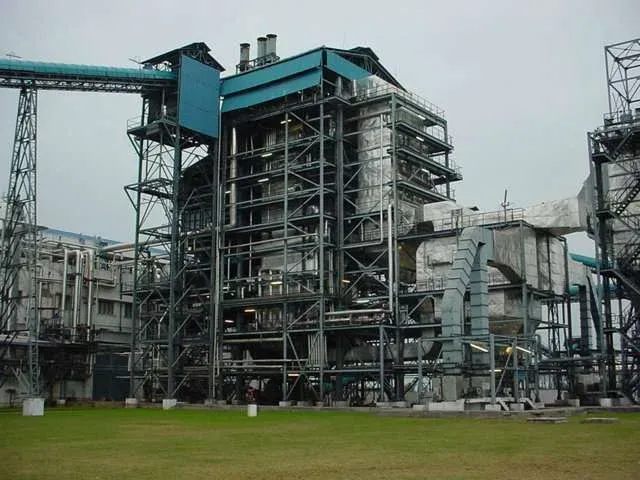 Energy plant infrastructure with conveyor system and boiler installation