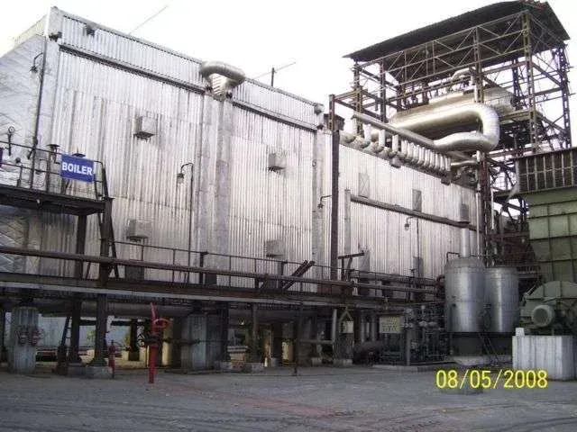 Industrial energy plant with boiler equipment and process piping systems